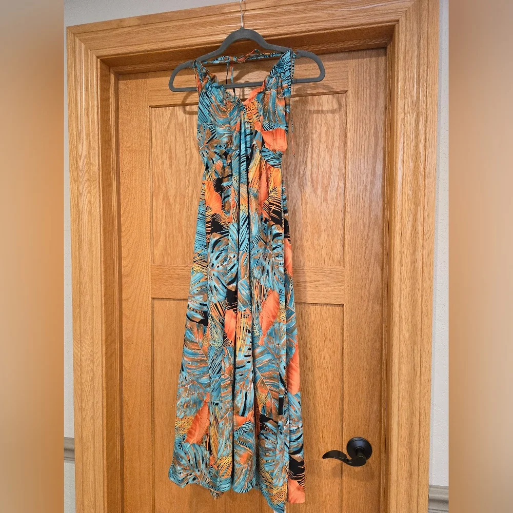 NWT Cupshe tropical abstract halter next maxi dress $45 small Backless summer - Picture 5 of 12